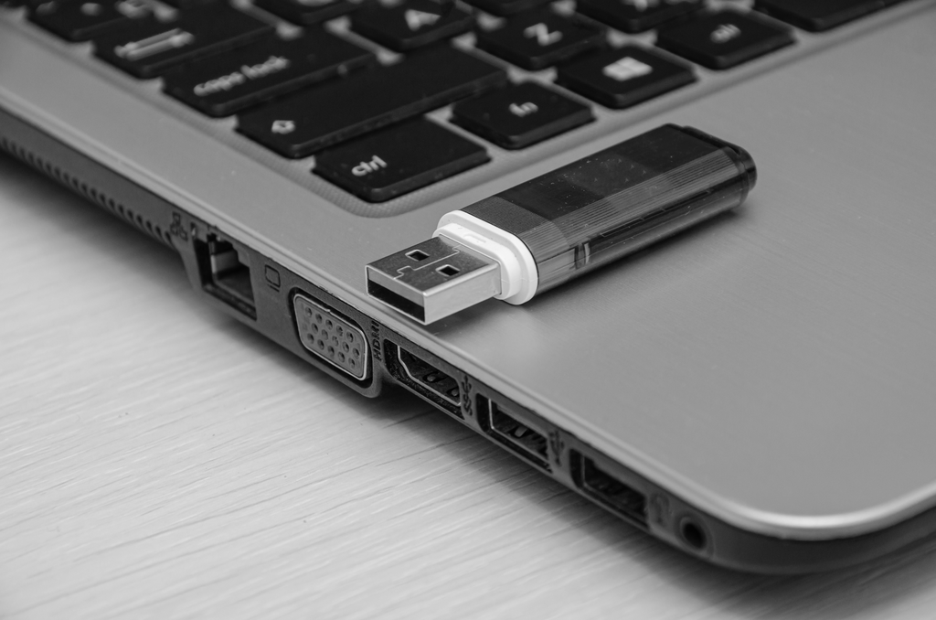 PORT USB